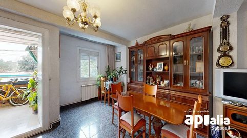 Foto 4 de Piso en venta en De Burgos, Badia del Vallès, Barcelona