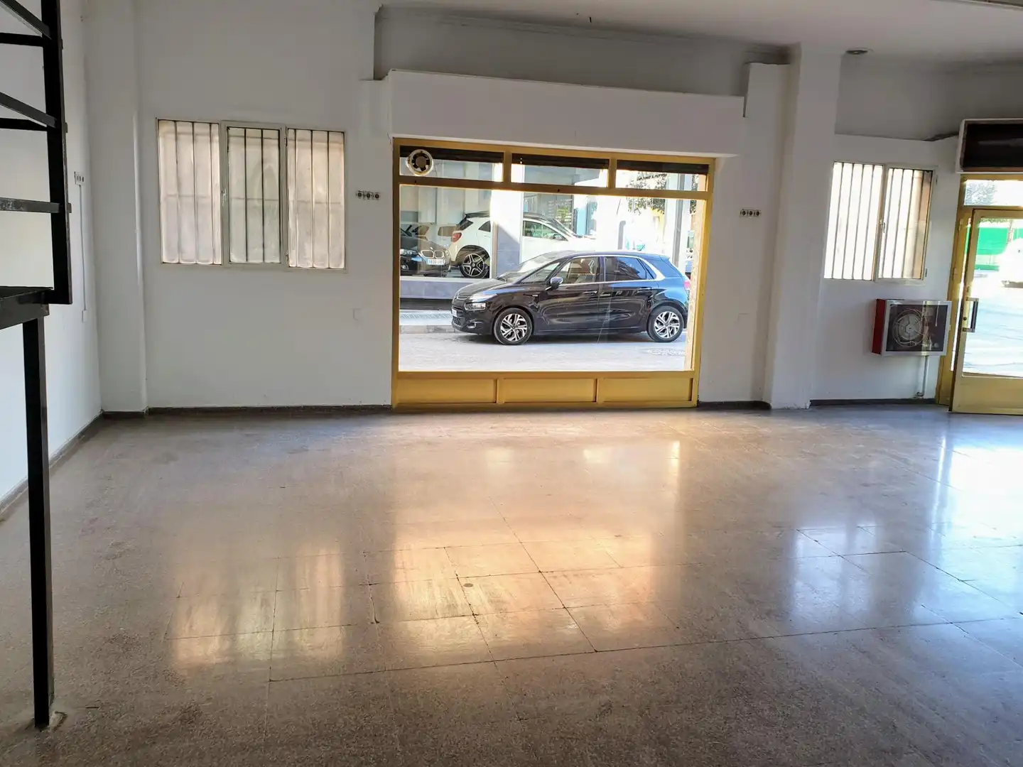 Locale commerciale in vendita a Fraternidad, imagen 2