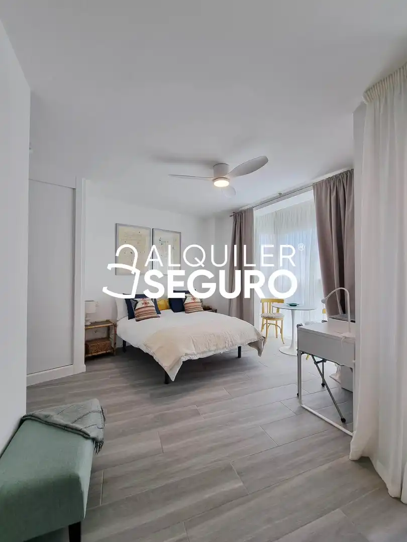 Habitación de Estudio de alquiler en Galapagar con Calefacción, Terraza y Piscina