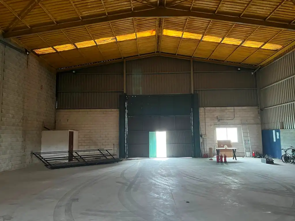 Nave industrial de alquiler en Lugar Lestedo, Boqueixón