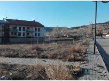 Terreny residencial en venda a Urbanización Vega de la Selva 1