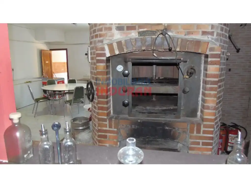 Local en venta en Calera y Chozas