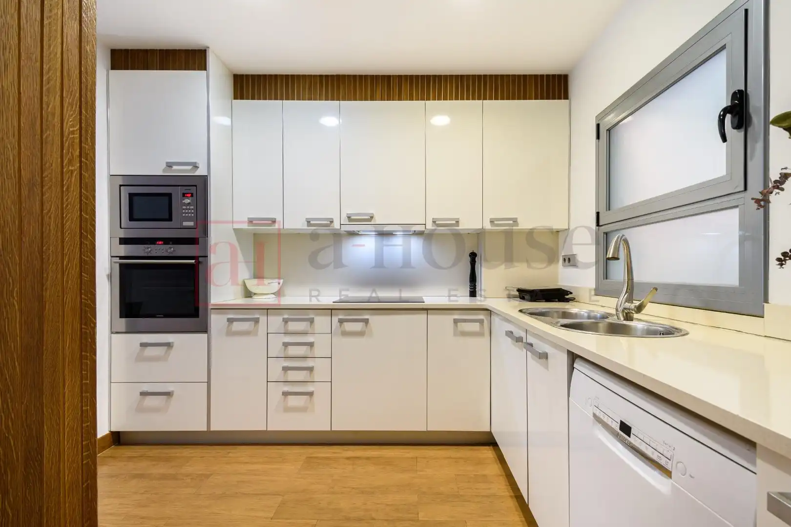 Piso con terraza en venta en Carrer de Girona, imagen 9