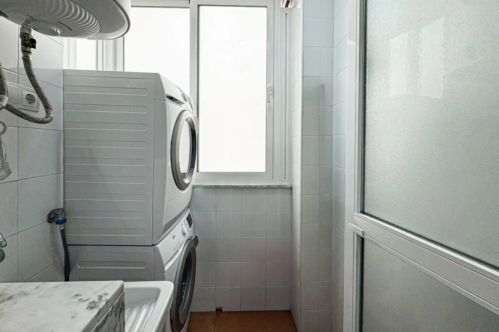 Bathroom of Flat for sale in Vícar