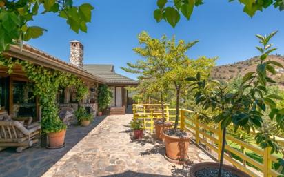 Jardí de Casa o xalet en venda en Monda amb Aire condicionat, Terrassa i Piscina