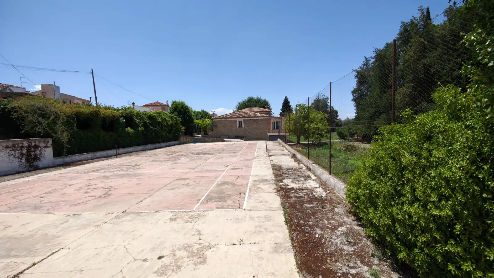 Casa o xalet en venda en La Zubia amb Aire condicionat, Jardí privat i Traster
