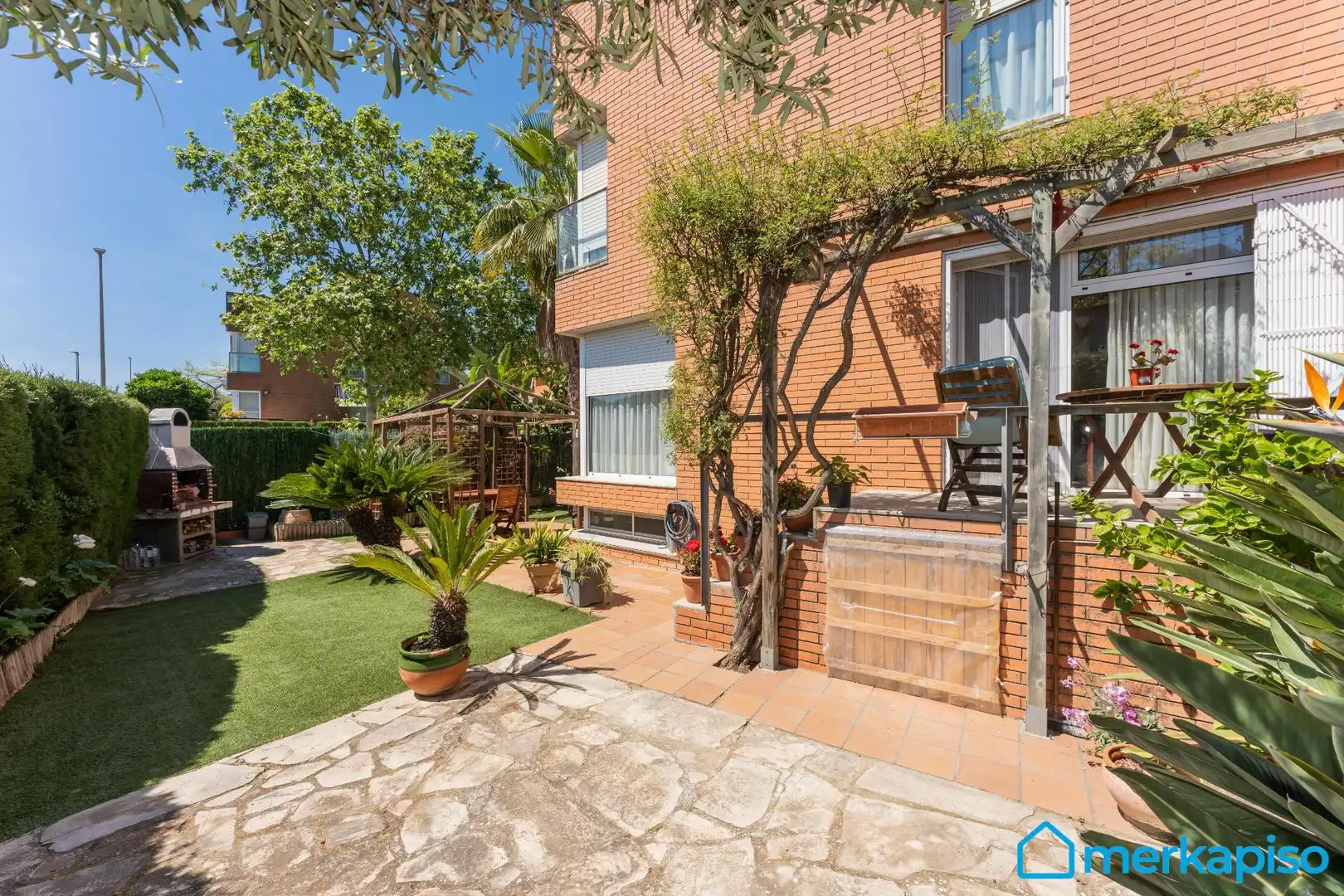 Jardín de Casa adosada en venta en Viladecans con Calefacción, Jardín privado y Terraza