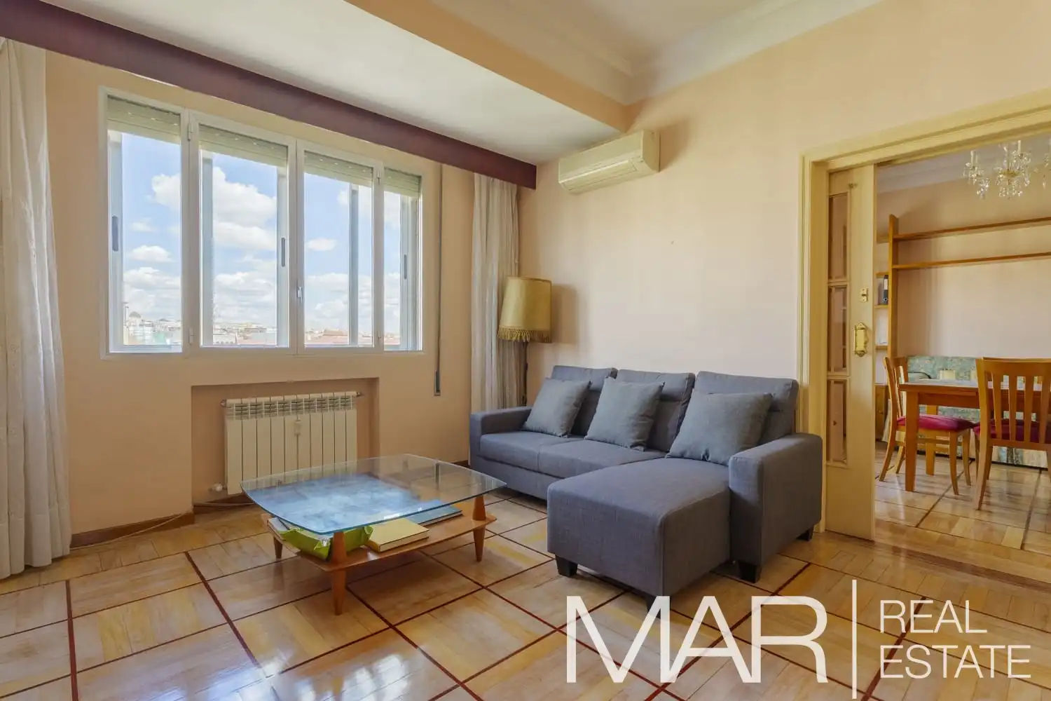 Sala de estar de Piso en venta en Madrid con Aire acondicionado, Calefacción y Parquet