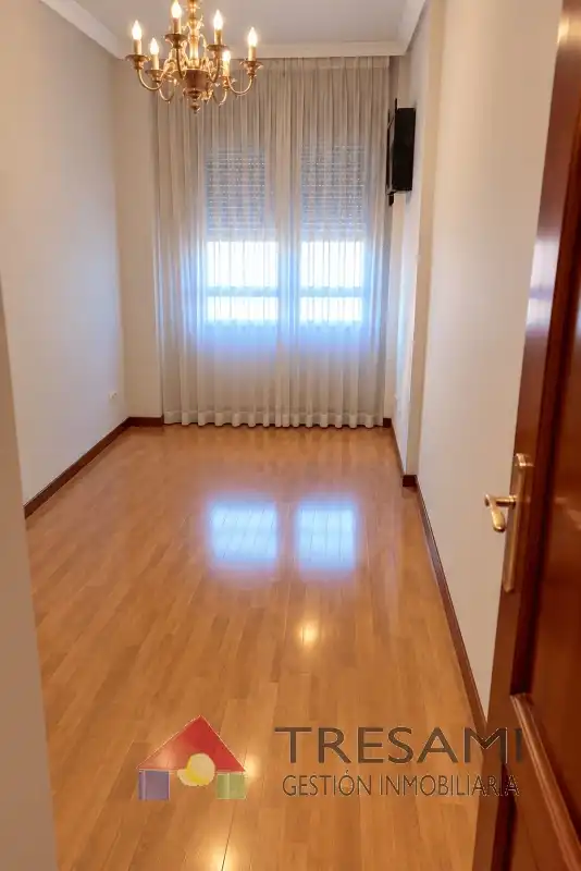 Piso con ascensor en venta en Doce de Octubre 18, imagen 5