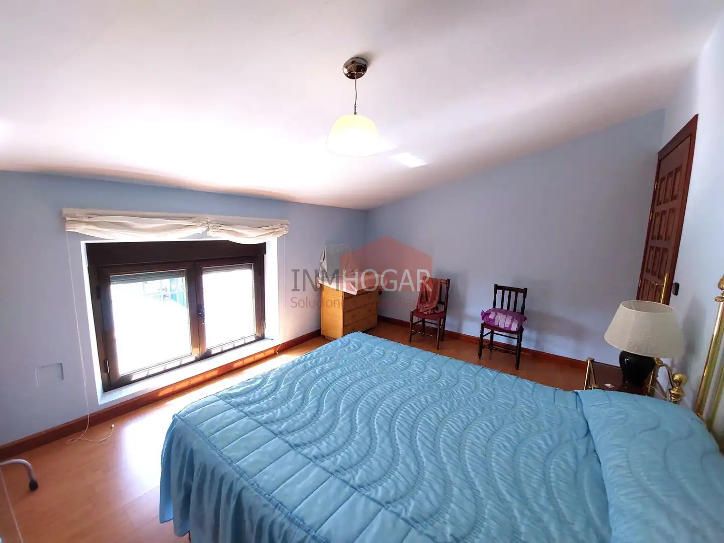 Bedroom of Houses for sale in Gutierre-Muñoz  with Heating, Private garden and Storage room