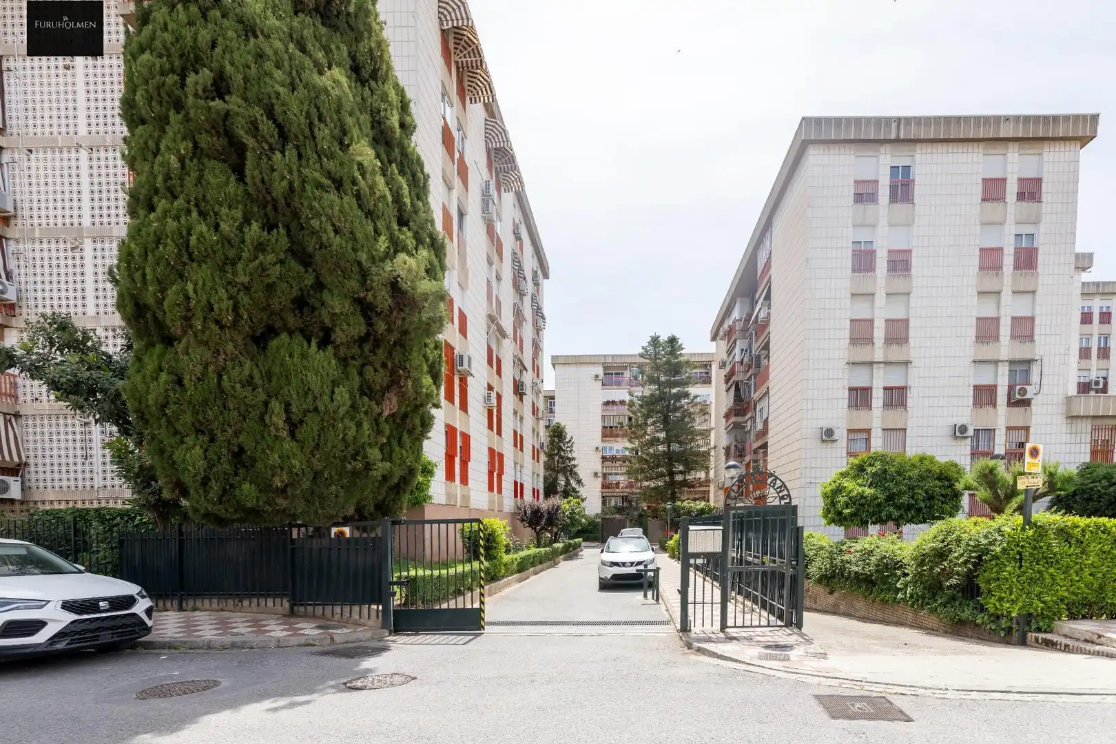 Pis amb jardí en venda a BAJO DE HUETOR