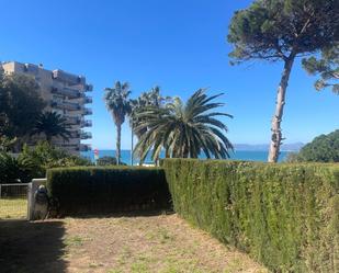 Vista exterior de Planta baixa en venda en Salou amb Jardí privat, Terrassa i Piscina comunitària