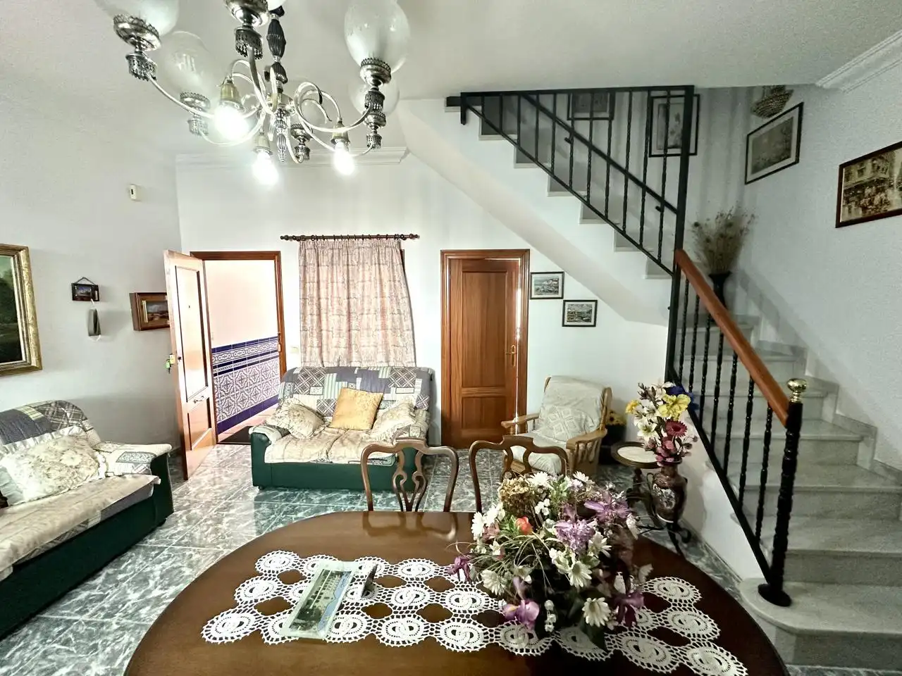 Casa adosada en venda en Sierra de Yeguas amb Aire condicionat, Jardí privat i Terrassa