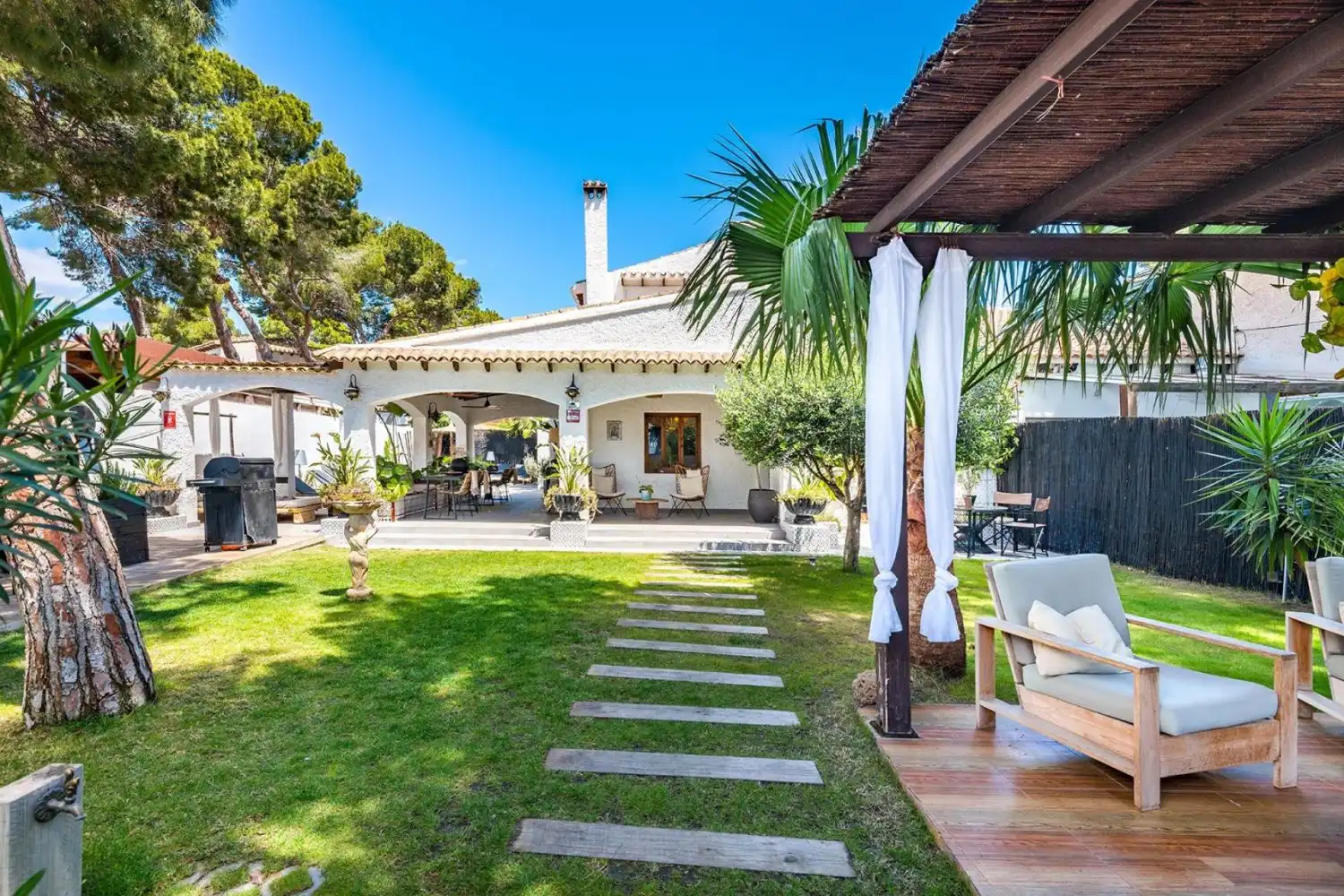 Jardín de Casa adosada en venta en Orihuela con Jardín privado, Terraza y Trastero