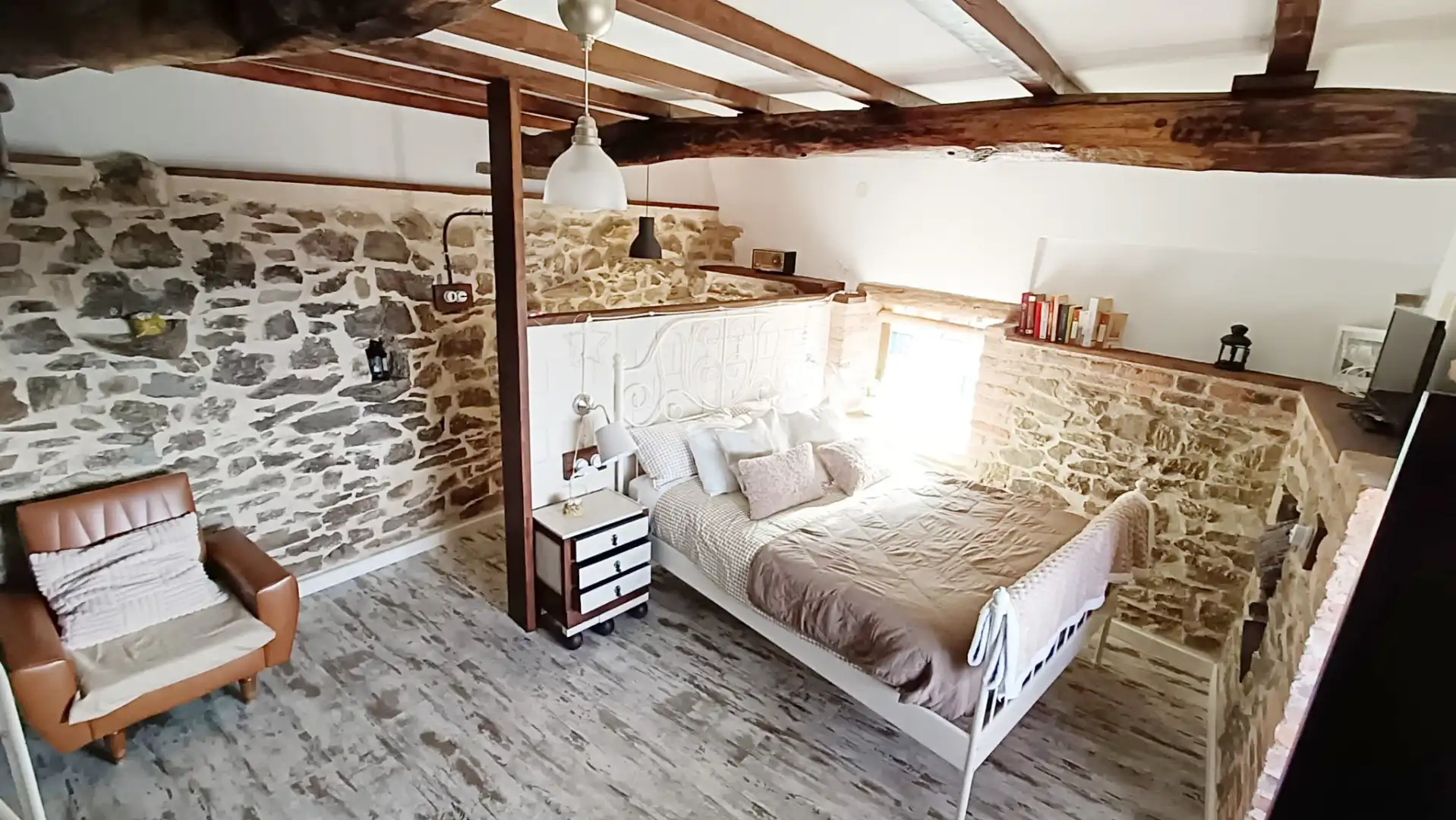 Dormitori de Casa o xalet en venda en Mieres (Asturias) amb Jardí privat, Terrassa i Traster
