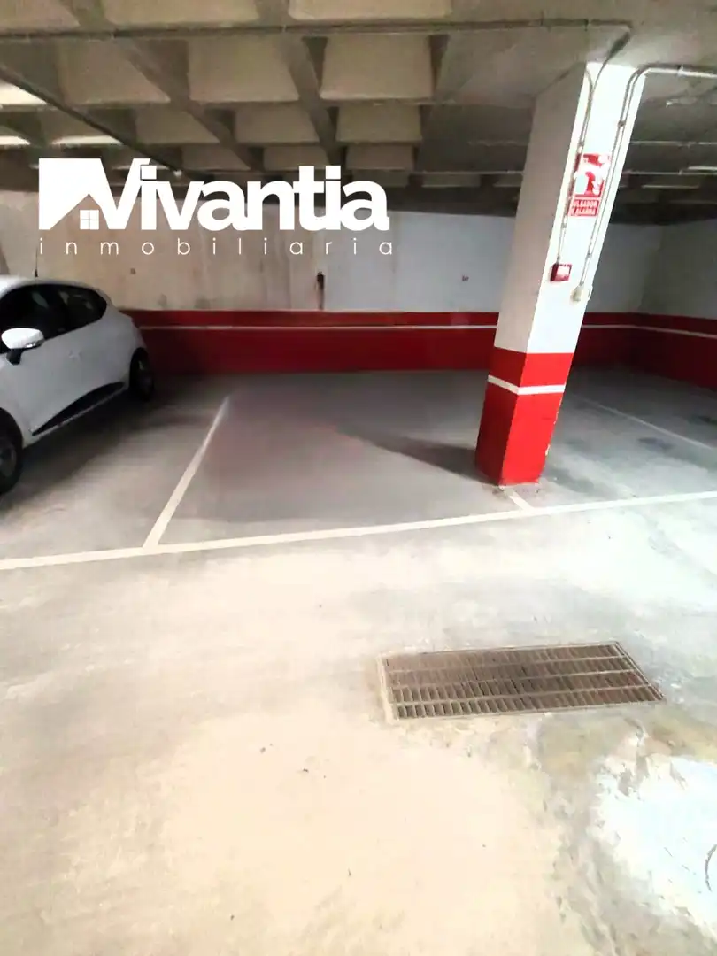 Einzelparkplatz mit Aufzug zum Verkauf in Lorca Ciudad
