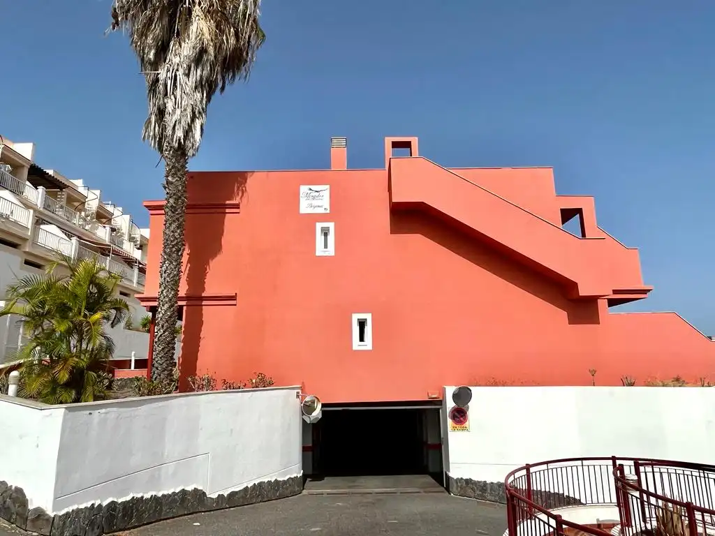 Exterior view of Attic for rent in Chayofa