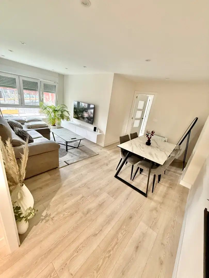 Sala de estar de Piso en venta en Barakaldo  con Balcón