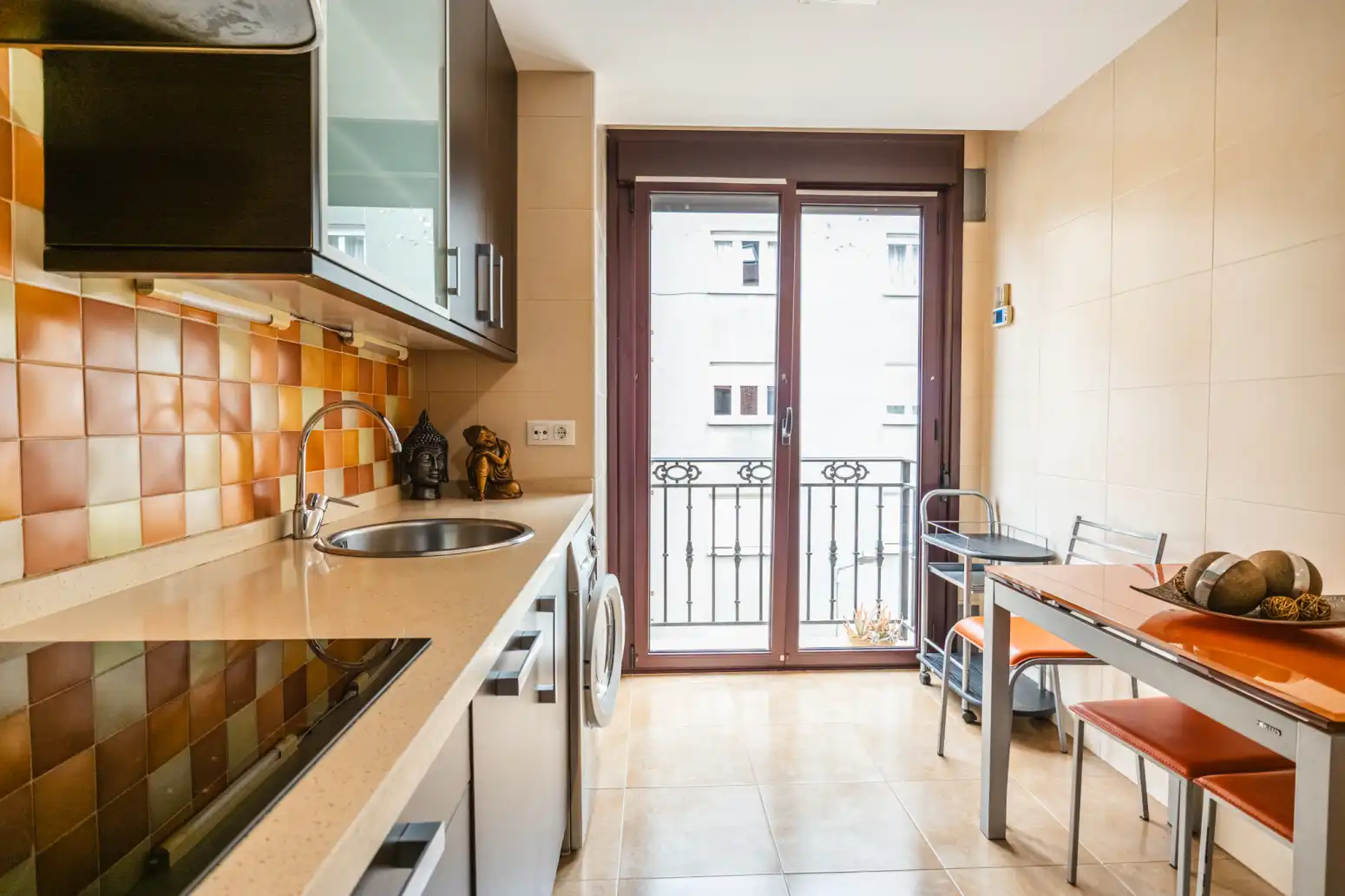 Cocina de Piso de alquiler en San Martín del Rey Aurelio con Calefacción, Terraza y Trastero