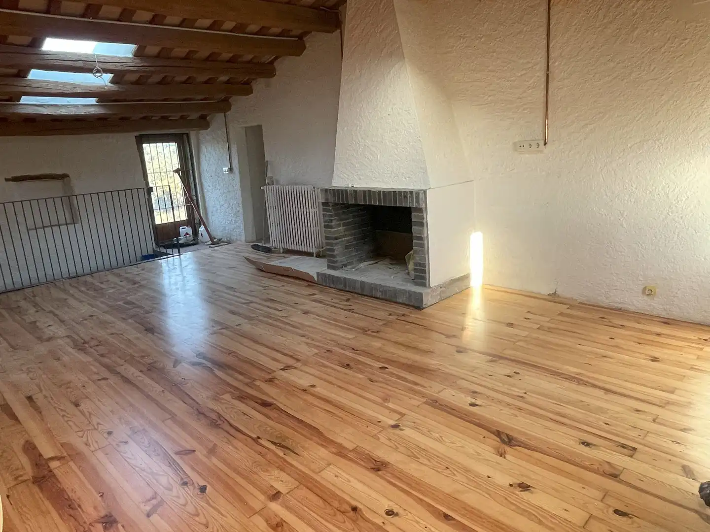 Sala de estar de Finca rústica en venta en Quart con Calefacción, Jardín privado y Parquet