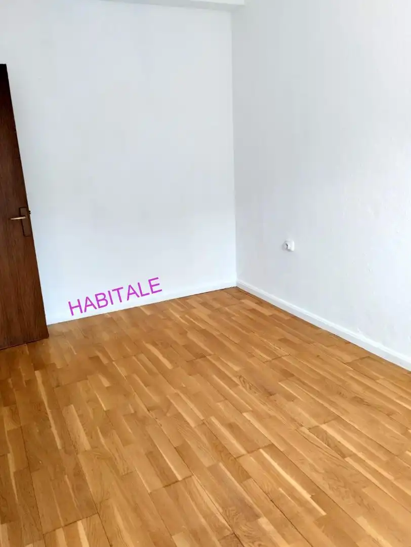 Bedroom of Flat for sale in Zaragoza  with Storage room