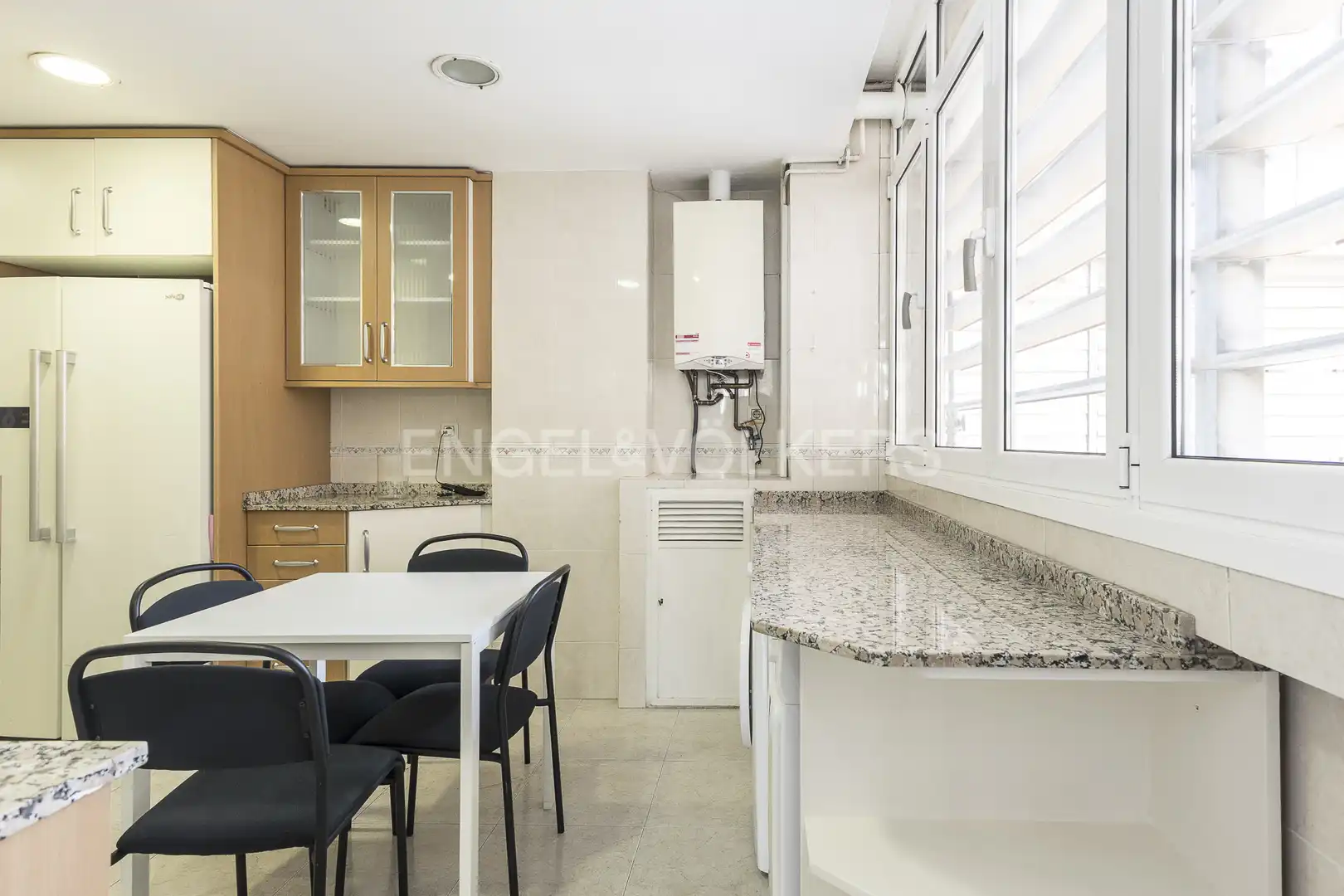 Cocina de Piso en venta en Barcelona con Calefacción y Parquet