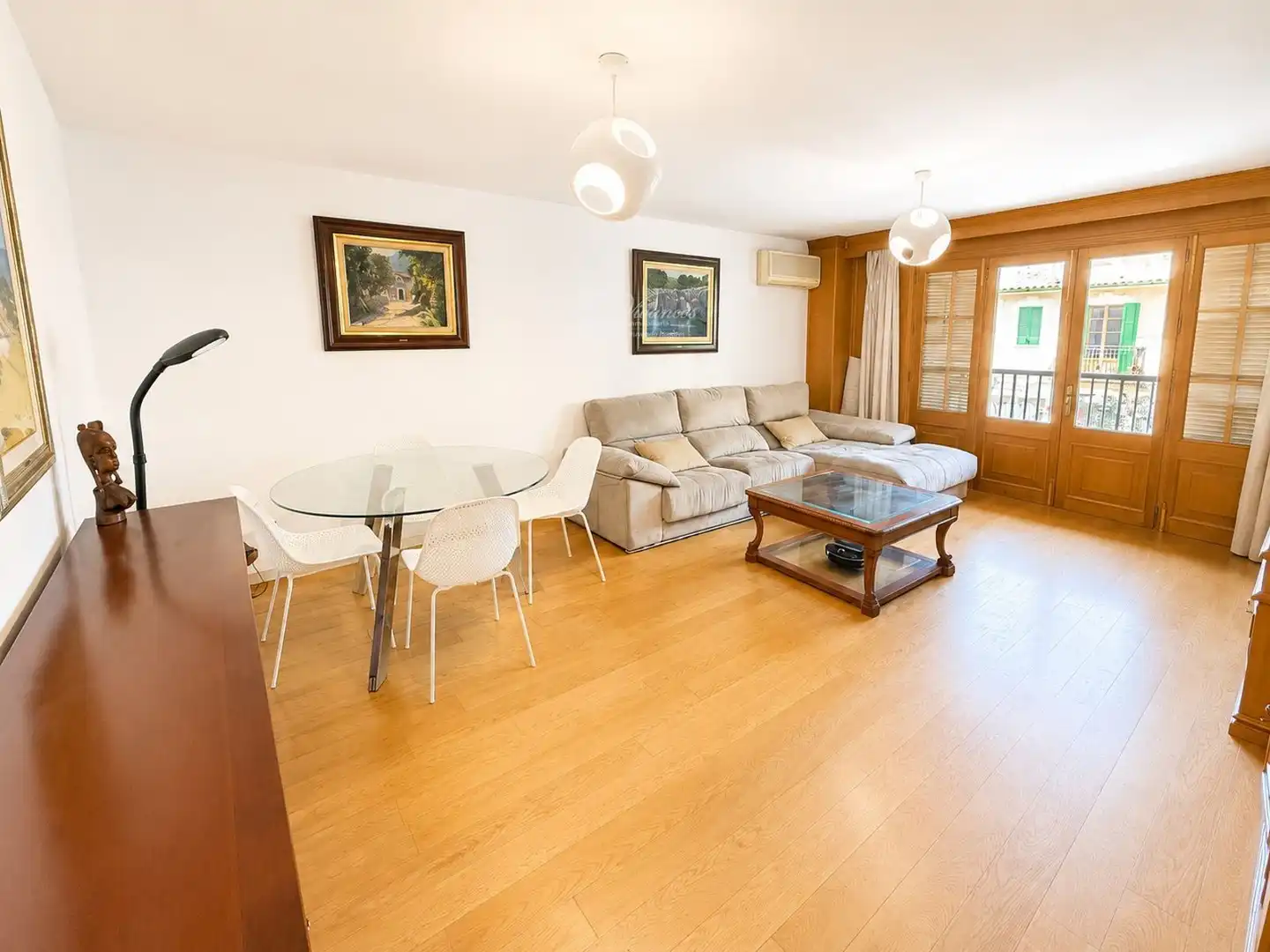 Sala de estar de Piso en venta en  Palma de Mallorca con Aire acondicionado, Terraza y Amueblado