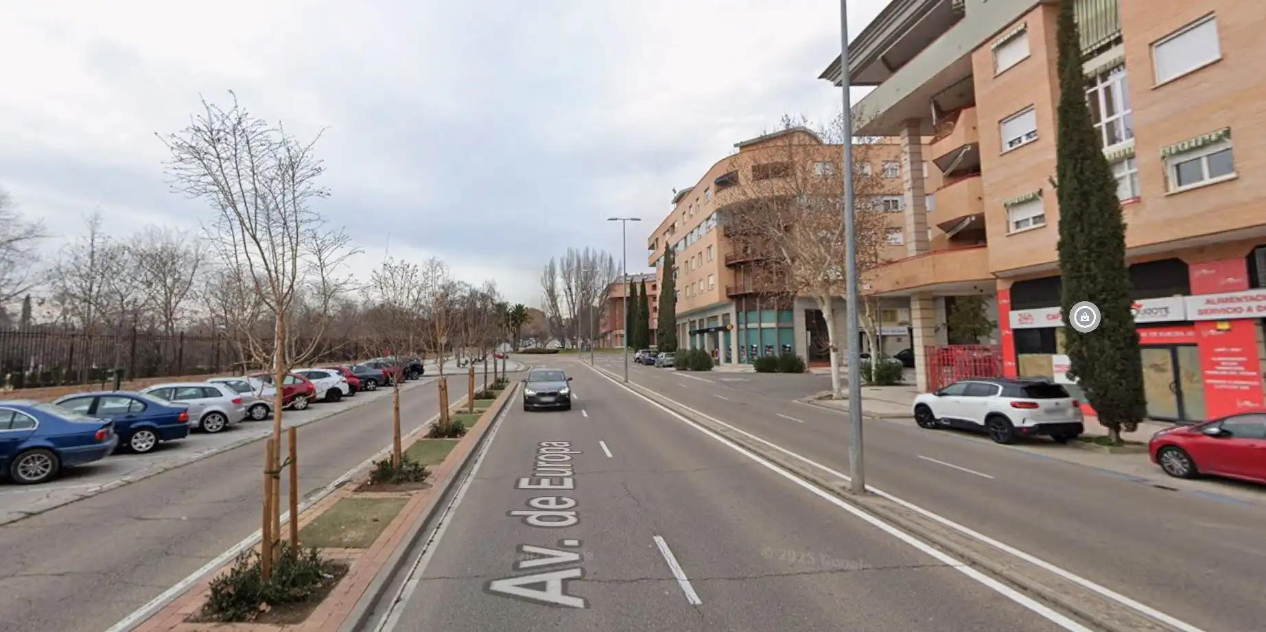 Gewerbefläche zur Miete in Avenida de Europa