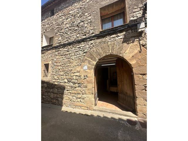 Casa-chalet en Venta en Calle Major en Montoliu de Segarra