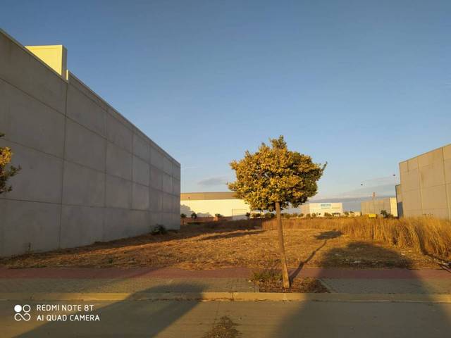 Terreno residencial en Venta en Poligono poligono parque empresarial en La Hispanidad - Verdeluz