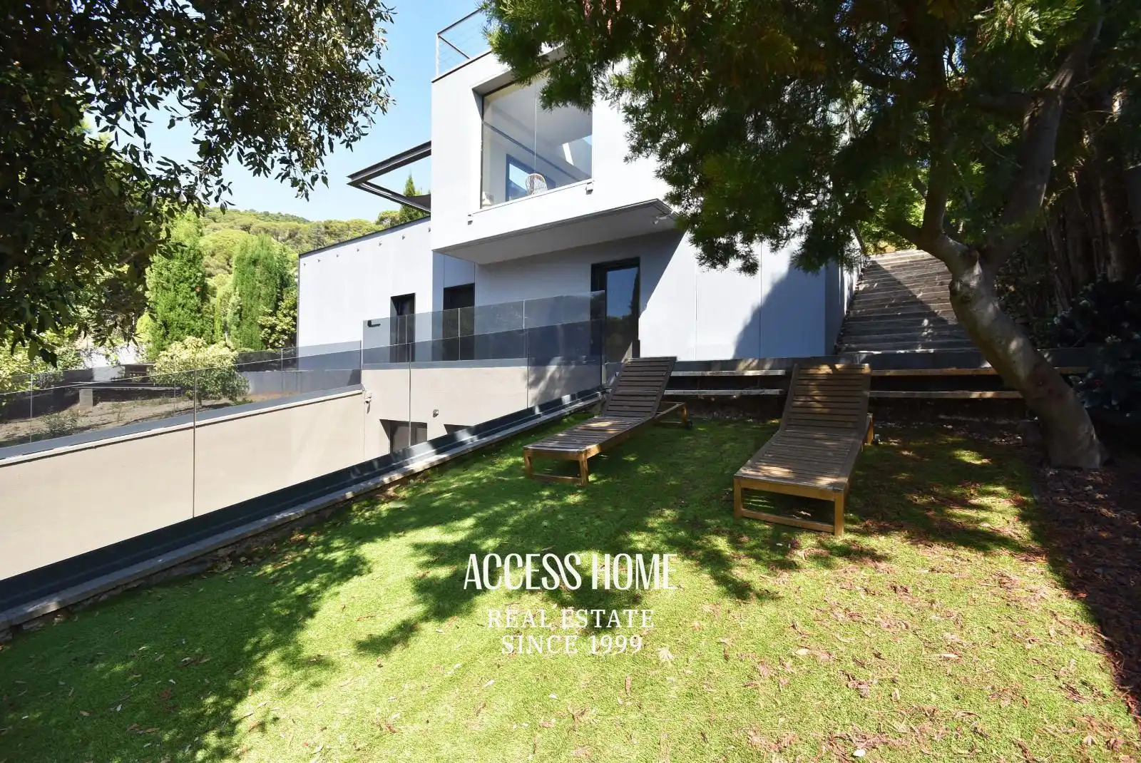 Vista exterior de Casa o xalet en venda en Premià de Dalt amb Aire condicionat, Calefacció i Terrassa