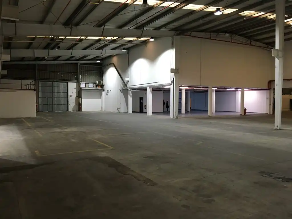 Nau industrial en venda a Avenida Arrieiros 4, imagen 11