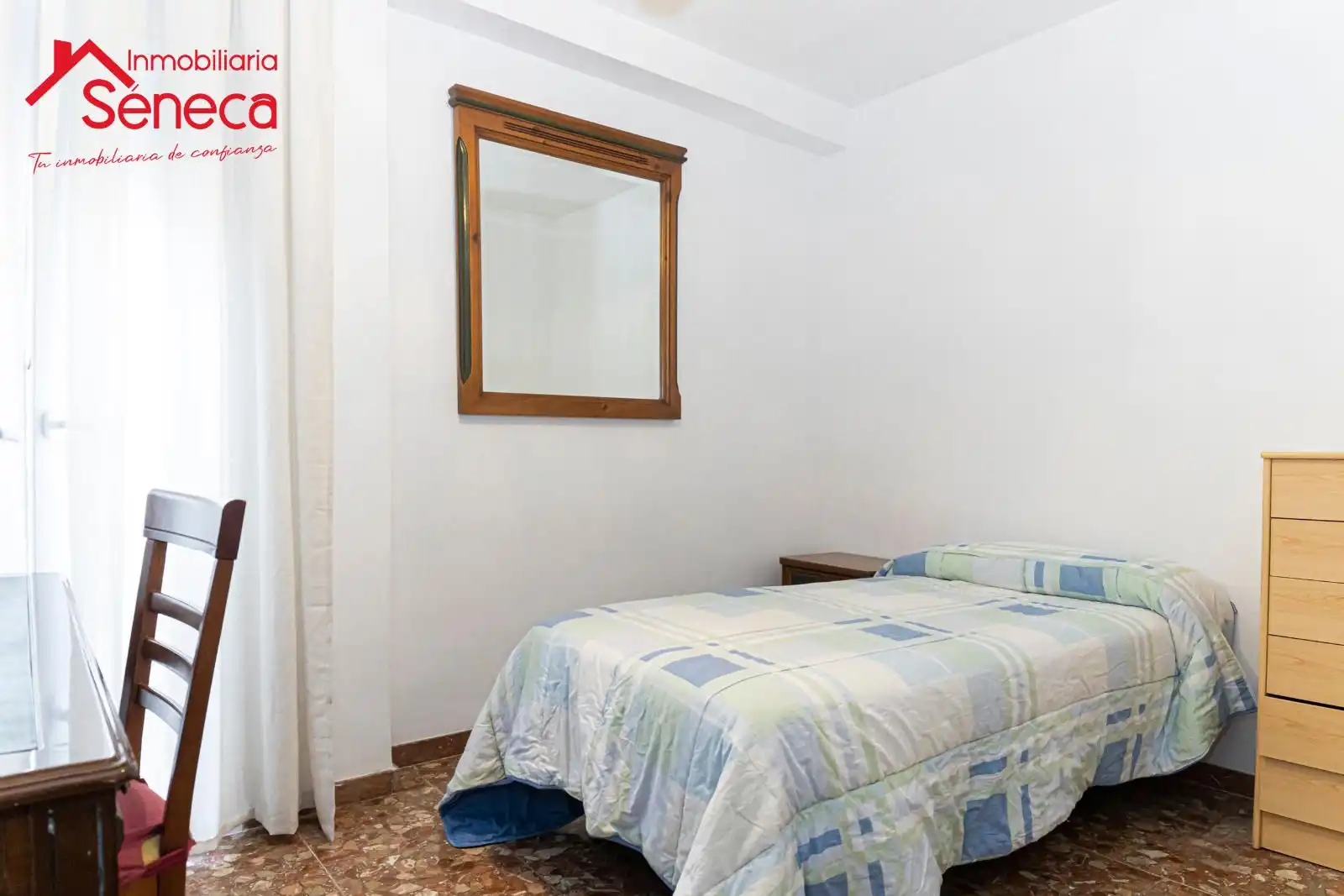 Schlafzimmer von Wohnung zum Verkauf in Córdoba mit Klimaanlage, Heizung und Terrasse