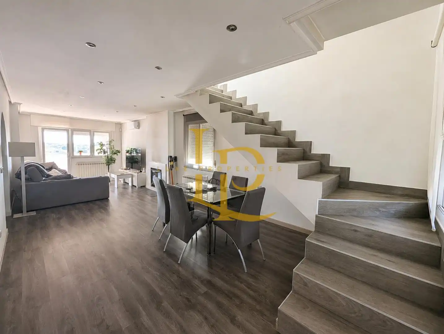 Casa o chalet en venta en El Casar con Aire acondicionado, Jardín privado y Terraza