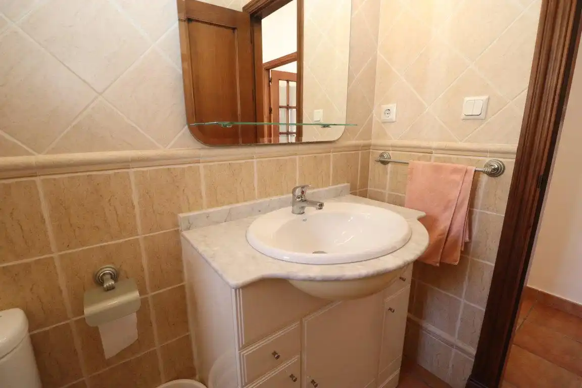 Bathroom of Houses for rent in Coín  with Private garden, Terrace and Swimming Pool