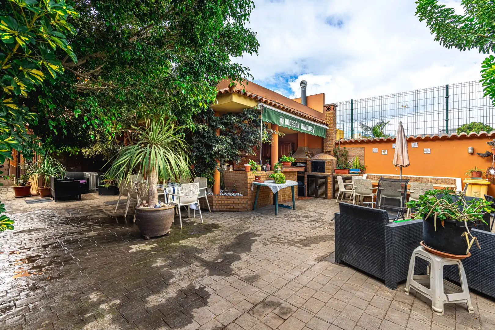 Terraza de Casa adosada en venta en San Cristóbal de la Laguna con Jardín privado, Terraza y Trastero