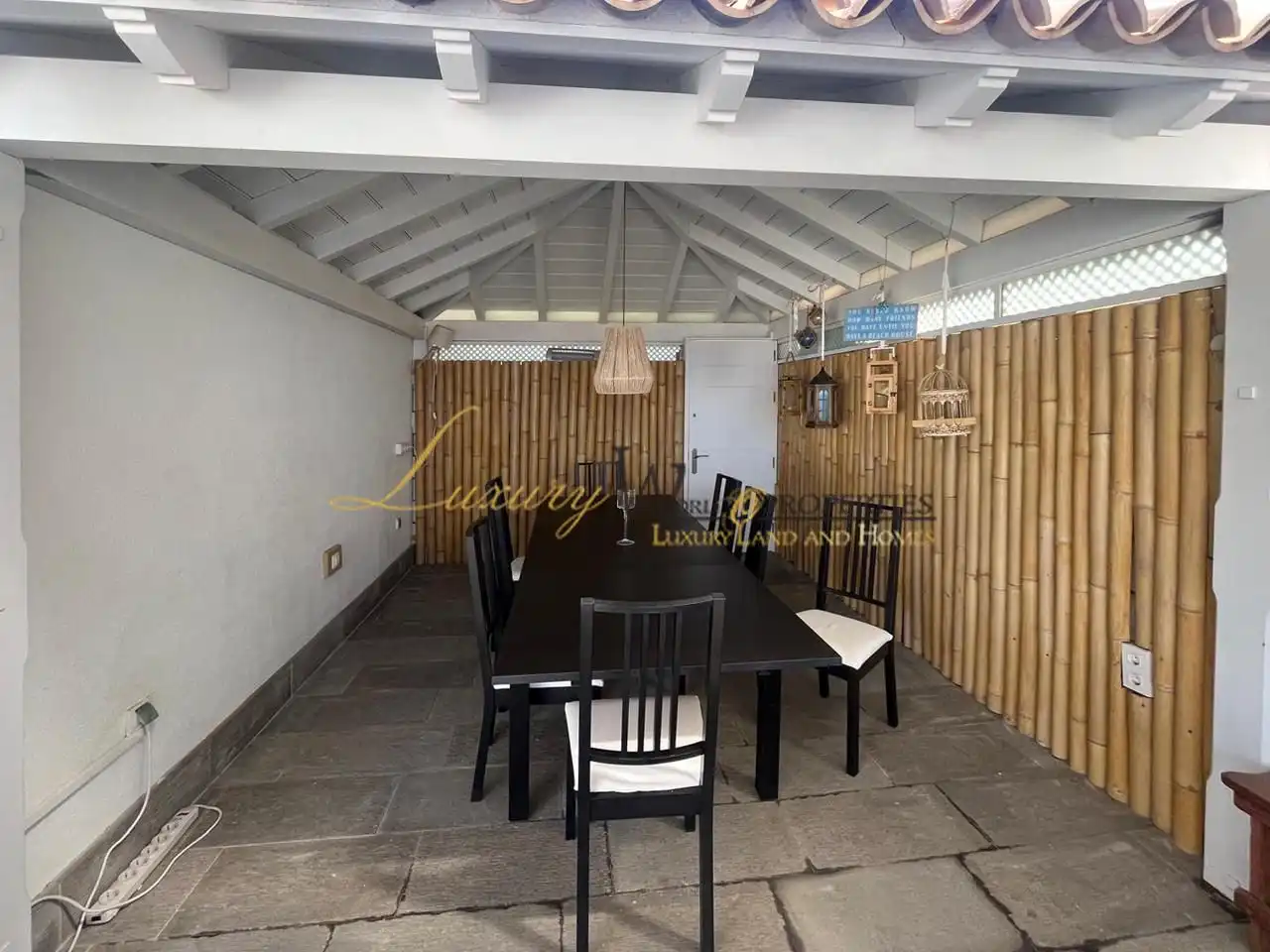 Menjador de Casa o xalet en venda en Santiago del Teide amb Aire condicionat, Terrassa i Piscina