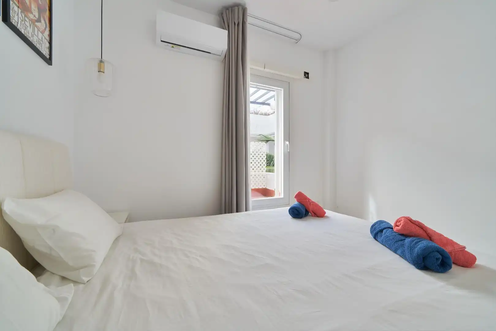 Habitación de Apartamento en venta en Marbella con Aire acondicionado, Jardín privado y Terraza