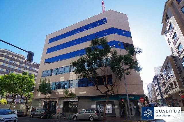 Oficina en Alquiler en Zona Avenida del Mar