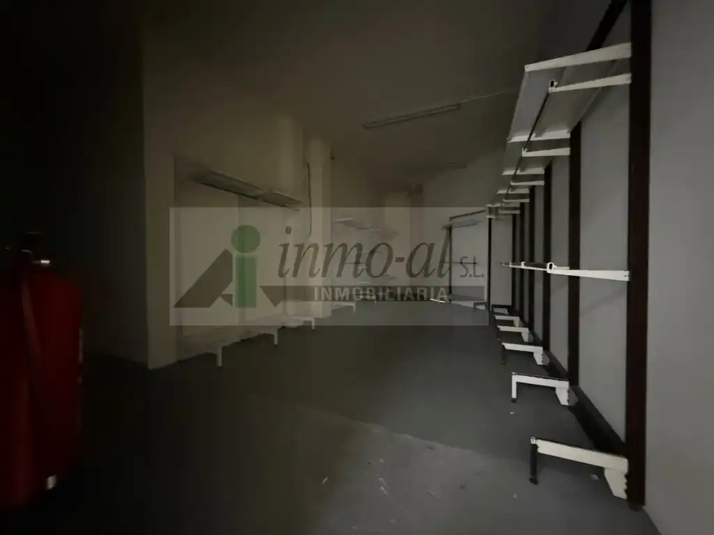Local comercial de lloguer a Calle Benarabe 10, imagen 13