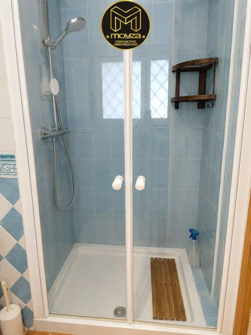 Baño de Casa o chalet en venta en Jaén con Aire acondicionado, Calefacción y Terraza