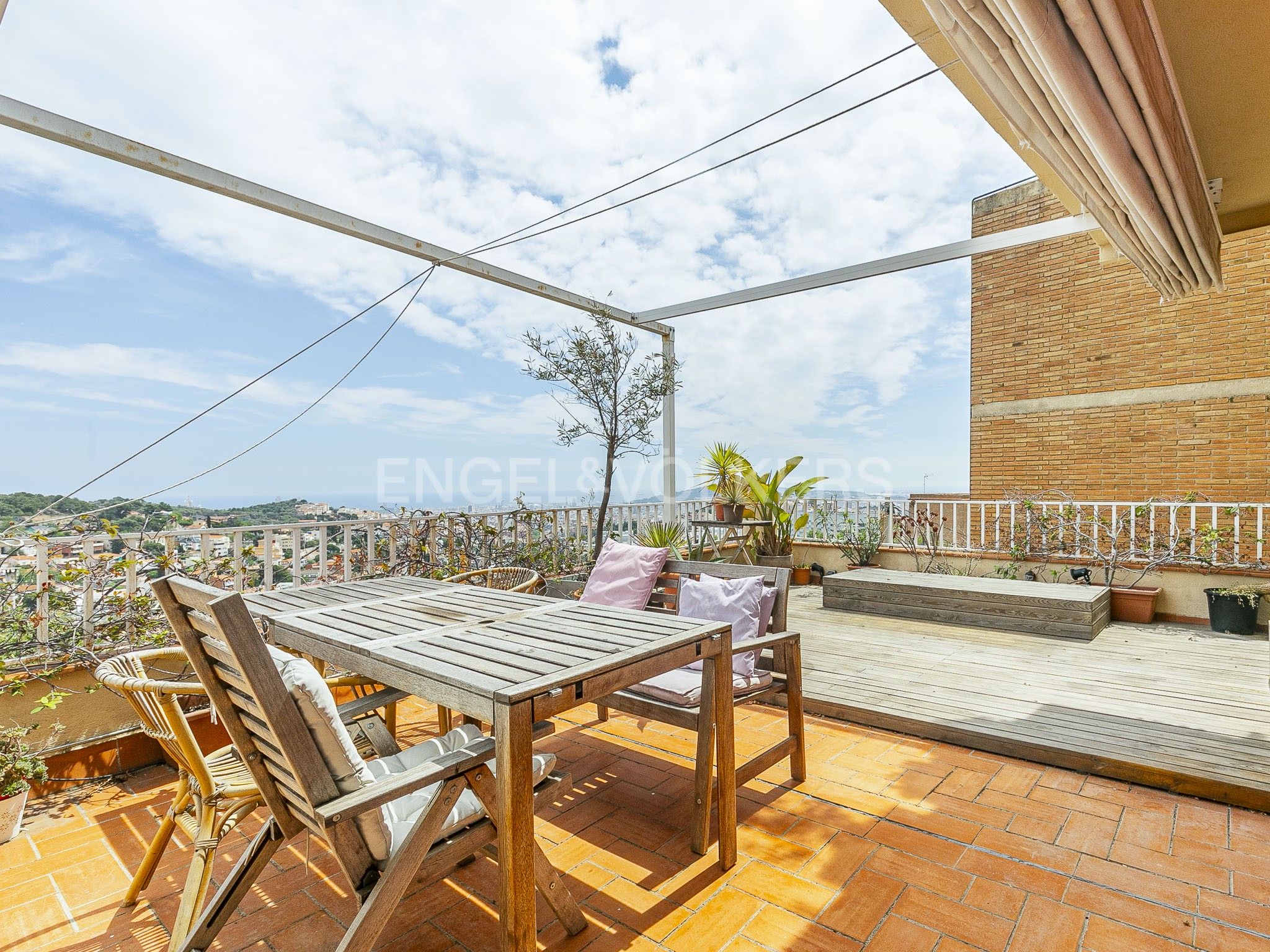Terrace of Apartment to rent in  Barcelona Capital  with Air Conditioner, Heating and Terrace