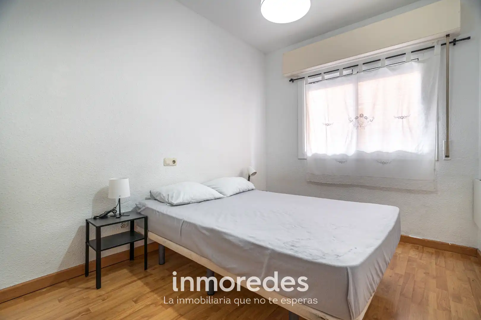 Habitación de Piso en venta en Barcelona con Amueblado