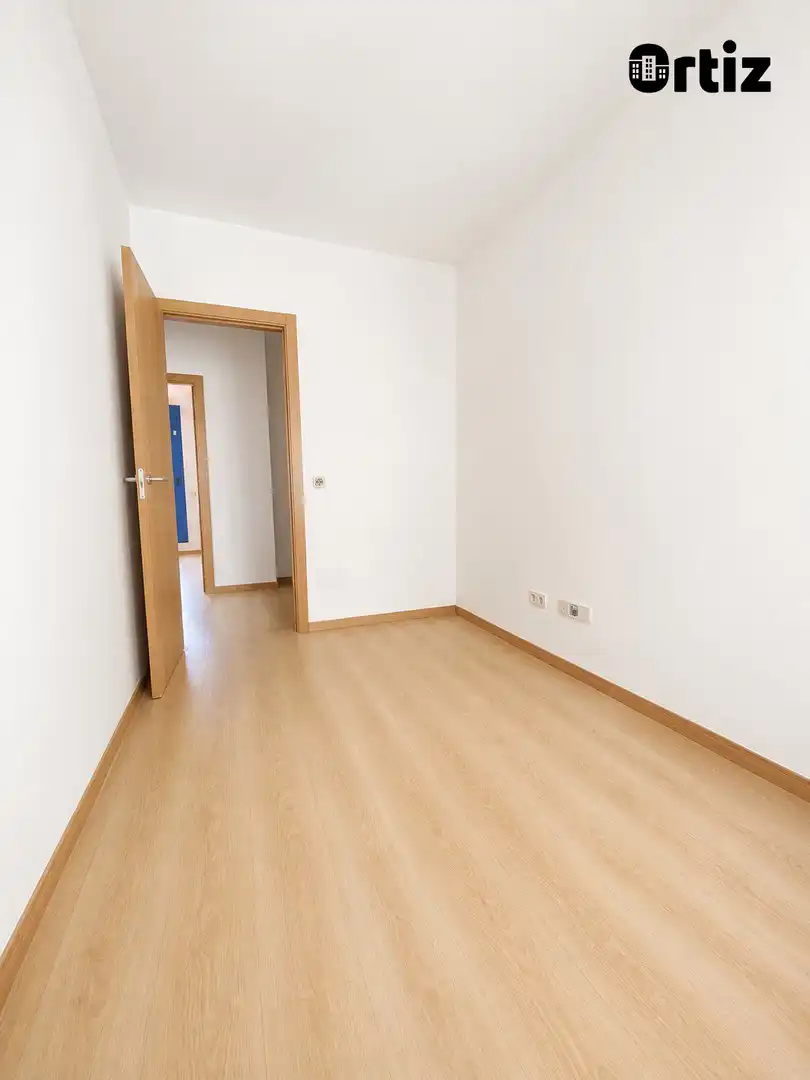 Dachboden zum Verkauf in Alovera mit Heizung, Terrasse und Abstellraum