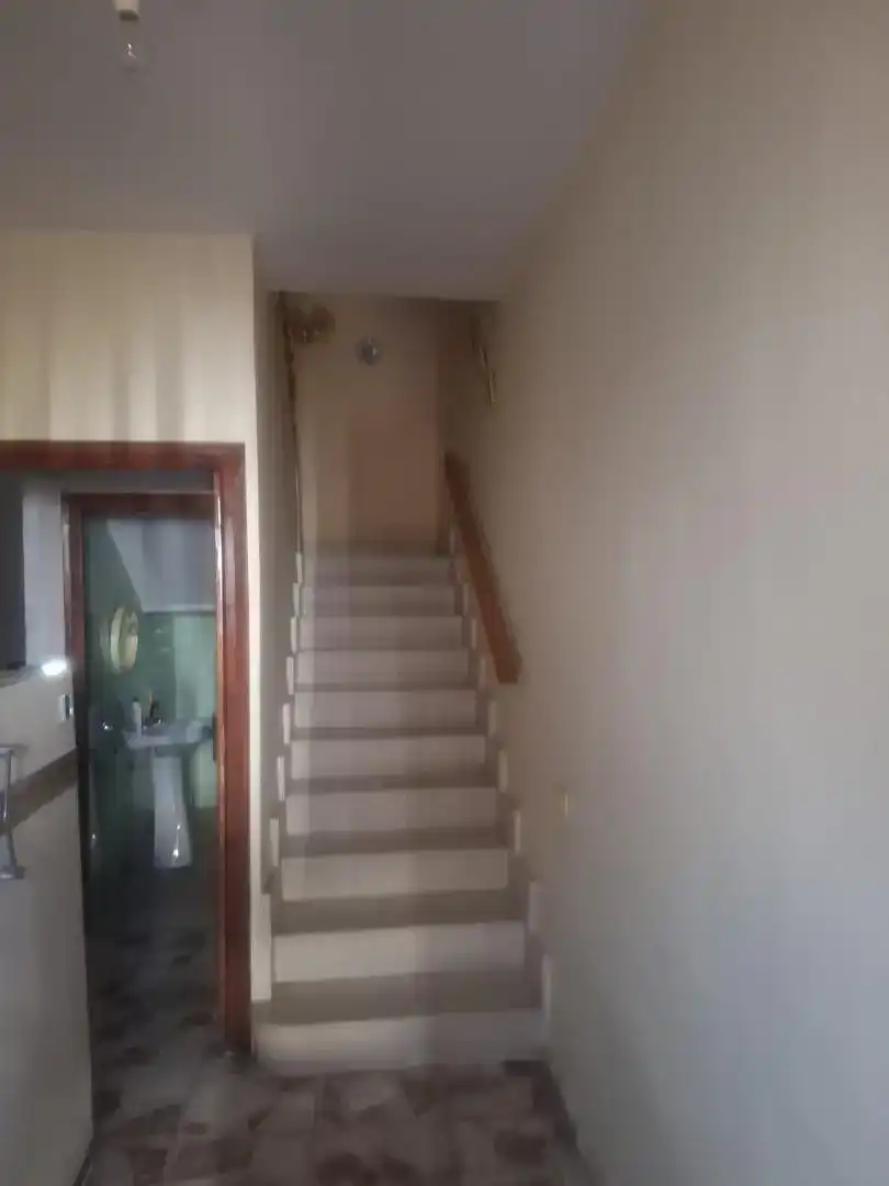 Casa adosada en venda en Castellar de Santiago amb Moblat i Balcó
