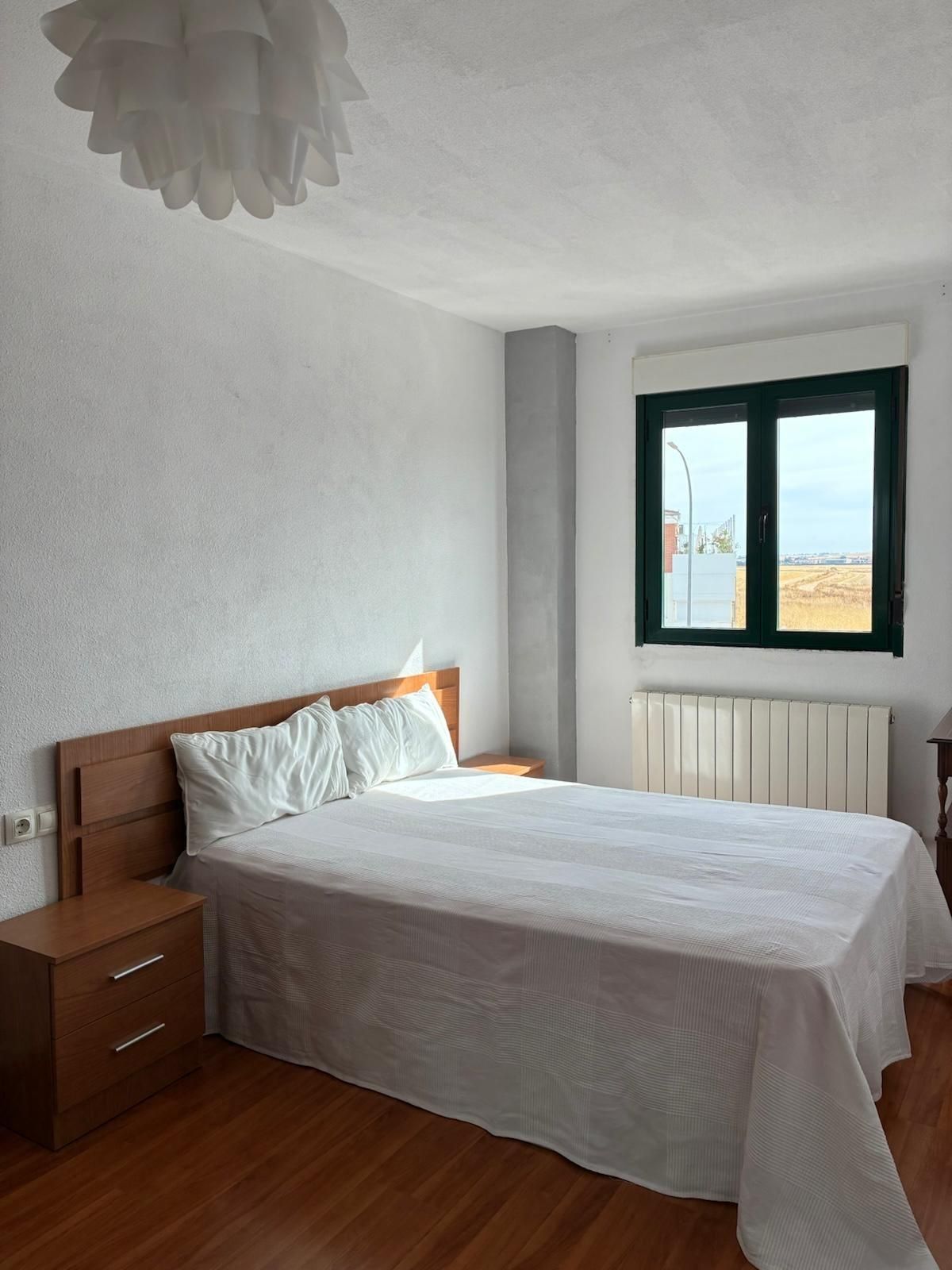 Flat for sale in Calle FRONTON-ALDEASECA ARMUÑA, Villares de la Reina