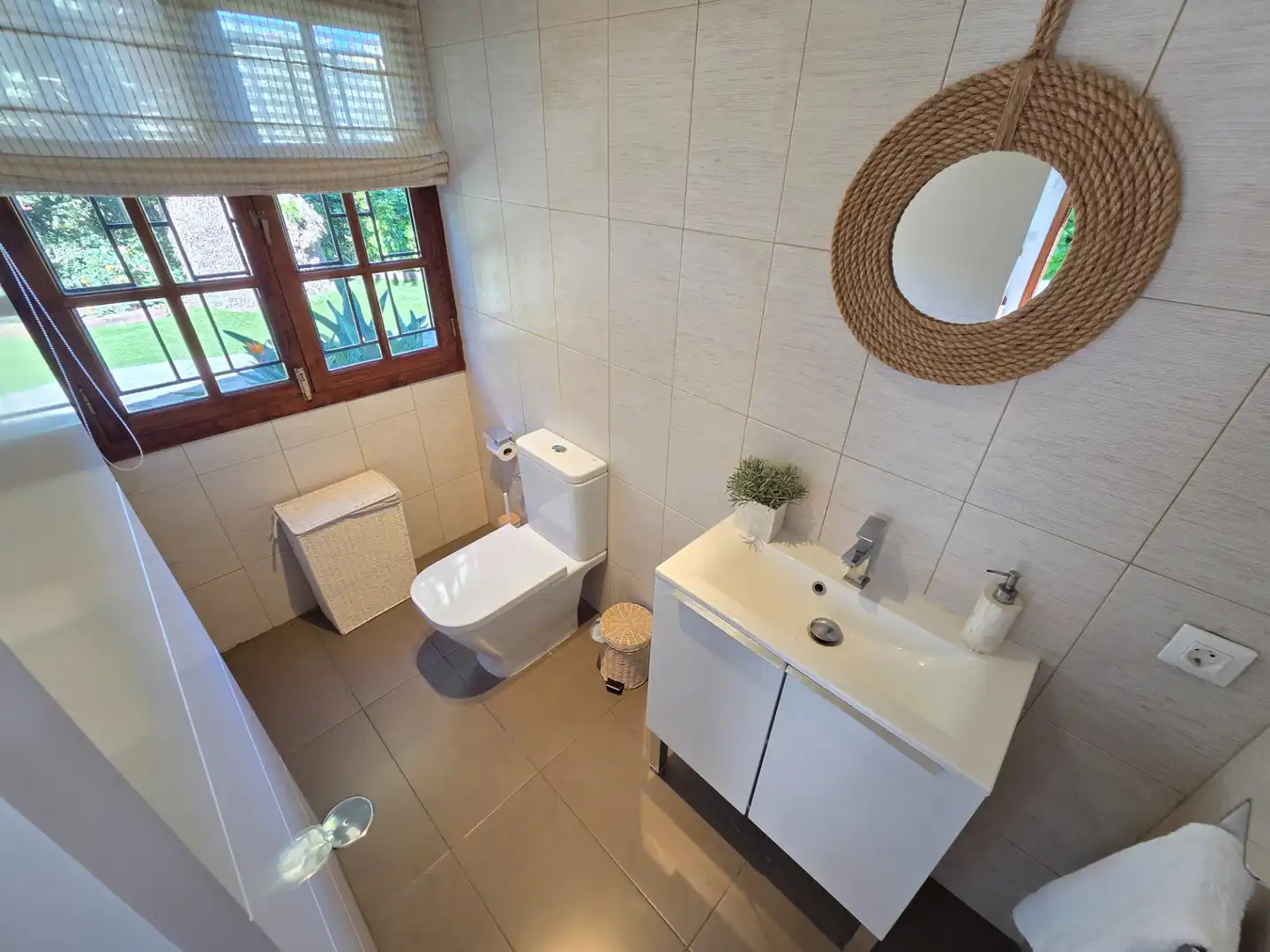 Baño de Casa o chalet de alquiler en Santa Brígida con Calefacción, Jardín privado y Terraza