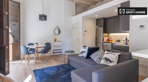 Foto 2 von Wohnung zur Miete in El Raval, Barcelona Capital