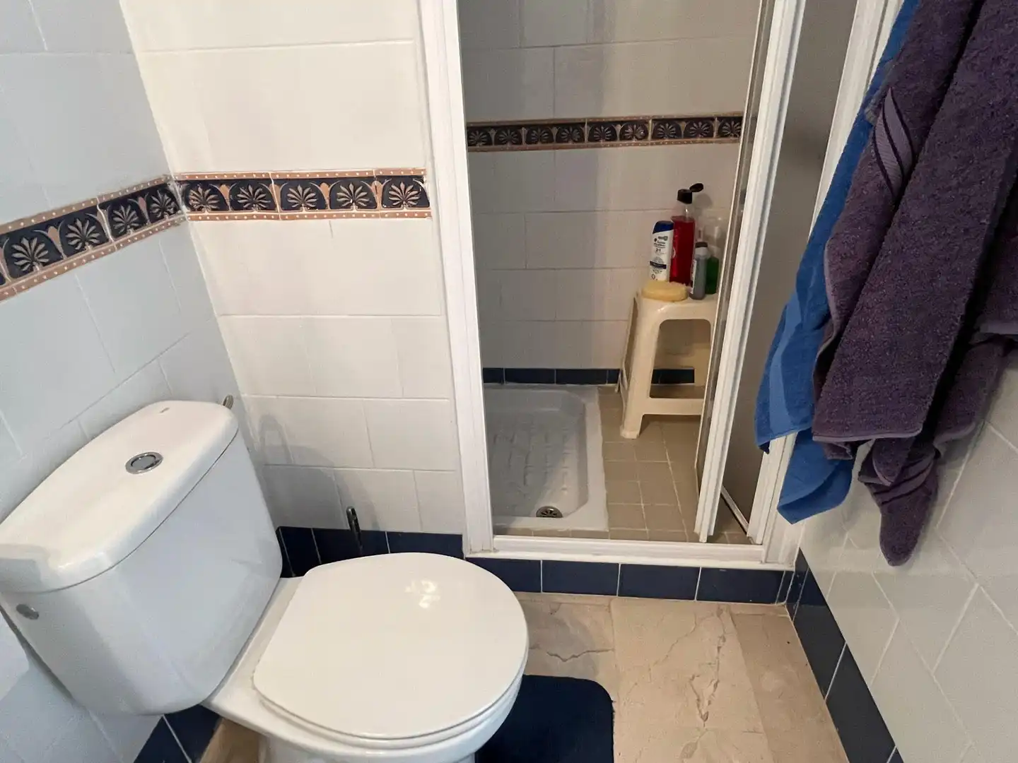 Bathroom of Apartments for sale in Orihuela Costa