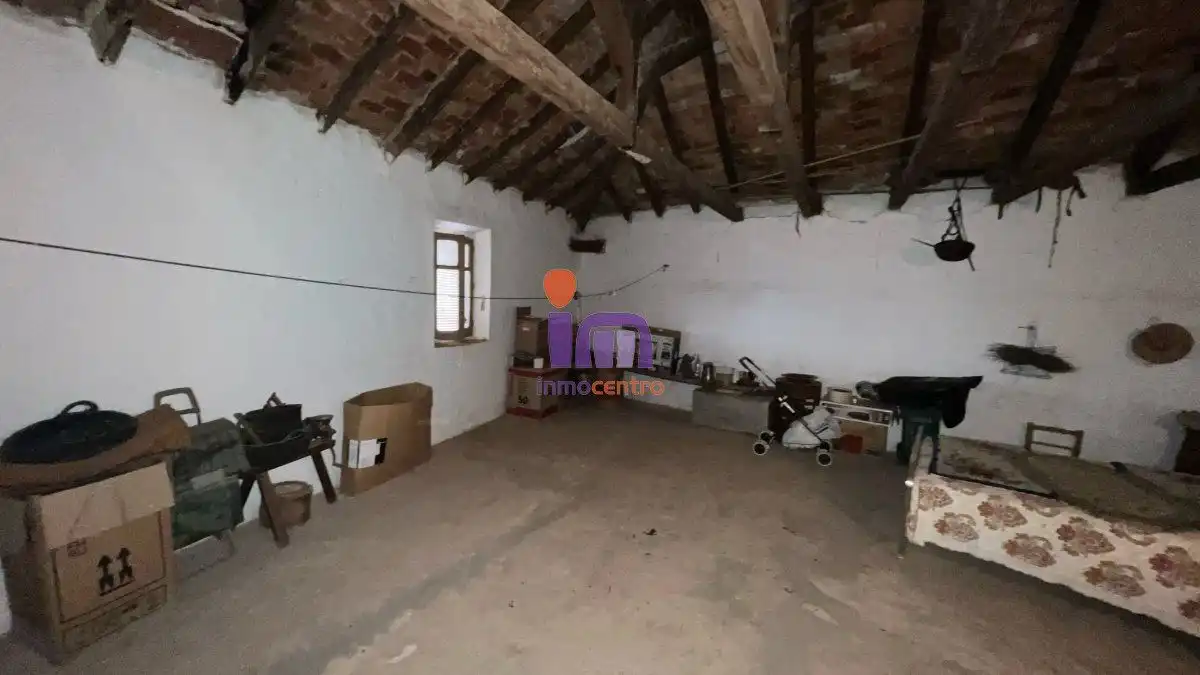 Casa o chalet en venta en Alcubillas con Trastero
